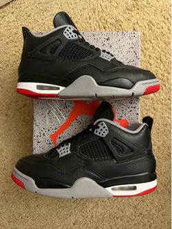 Size 9 (Pre owned, comes with original box) - Air Jordan 4 bred reimagined