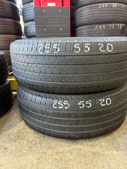 255/55r20 Two Michelin Tires In Good Shape