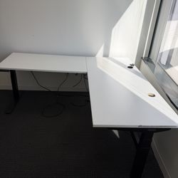 Uplift L desk