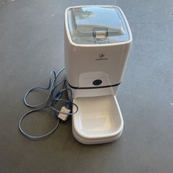 Automatic Dog Feeders, Dog Feeder Dispenser for Large Dogs