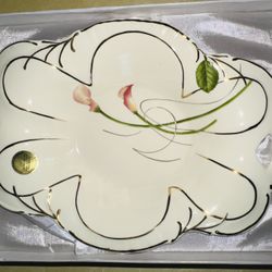 Santino Collection Italian Porcelain floral handled bowl, 
