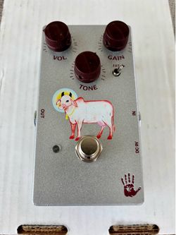 Mojo hand FX sacred cow guitar distortion pedal