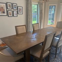 Dining Room Set (Boston interiors)