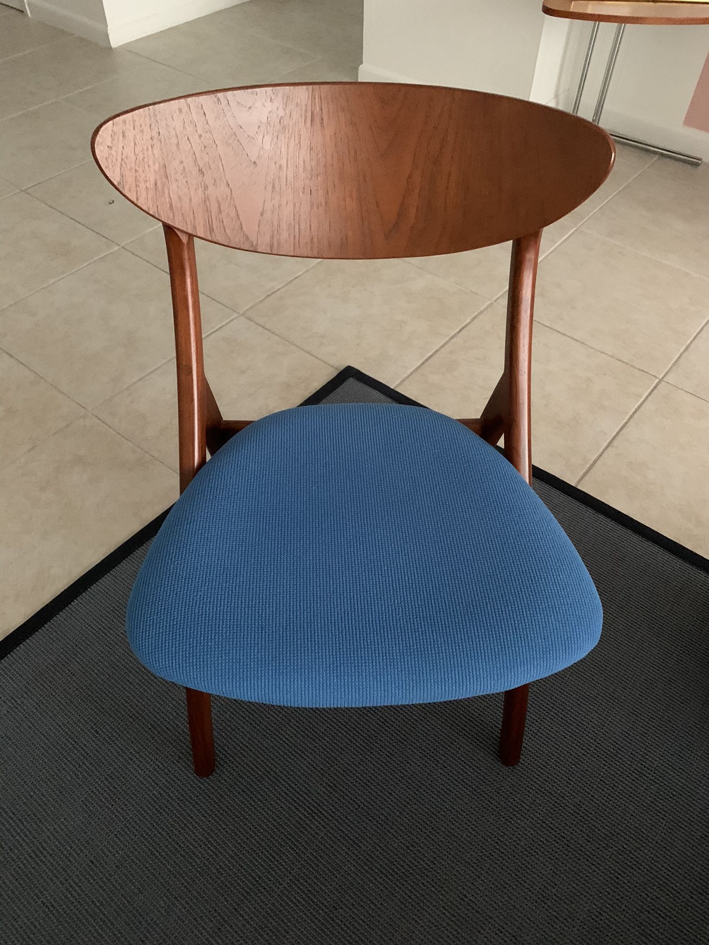 Mid century modern chairs