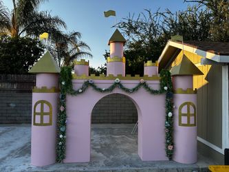 Castle prop