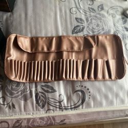 Makeup Brush Organizer 