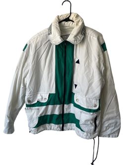VINTAGE Mulberry Street Color Block Jacket Womens Size M White Navy Green  Comes from a pet and smoke free home.  Measurements are in the pictures.  M
