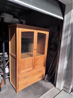 Free Cabinet