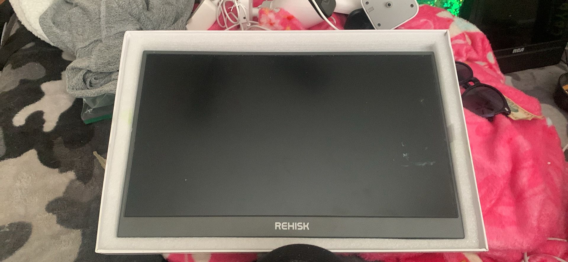 REHISK 16.6” Portable Monitor