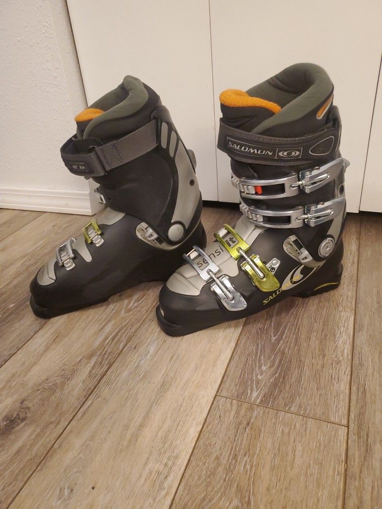 Salomon Ski Boots