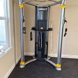 Like New! Hoist MI6 Functional Trainer - Home Gym Essential!  