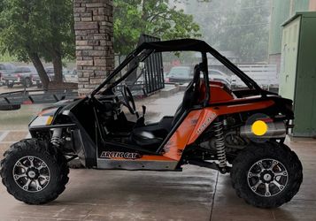 2014 arctic cat- $4900 obo