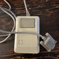 Vintage Apple Mac Mouse MO100