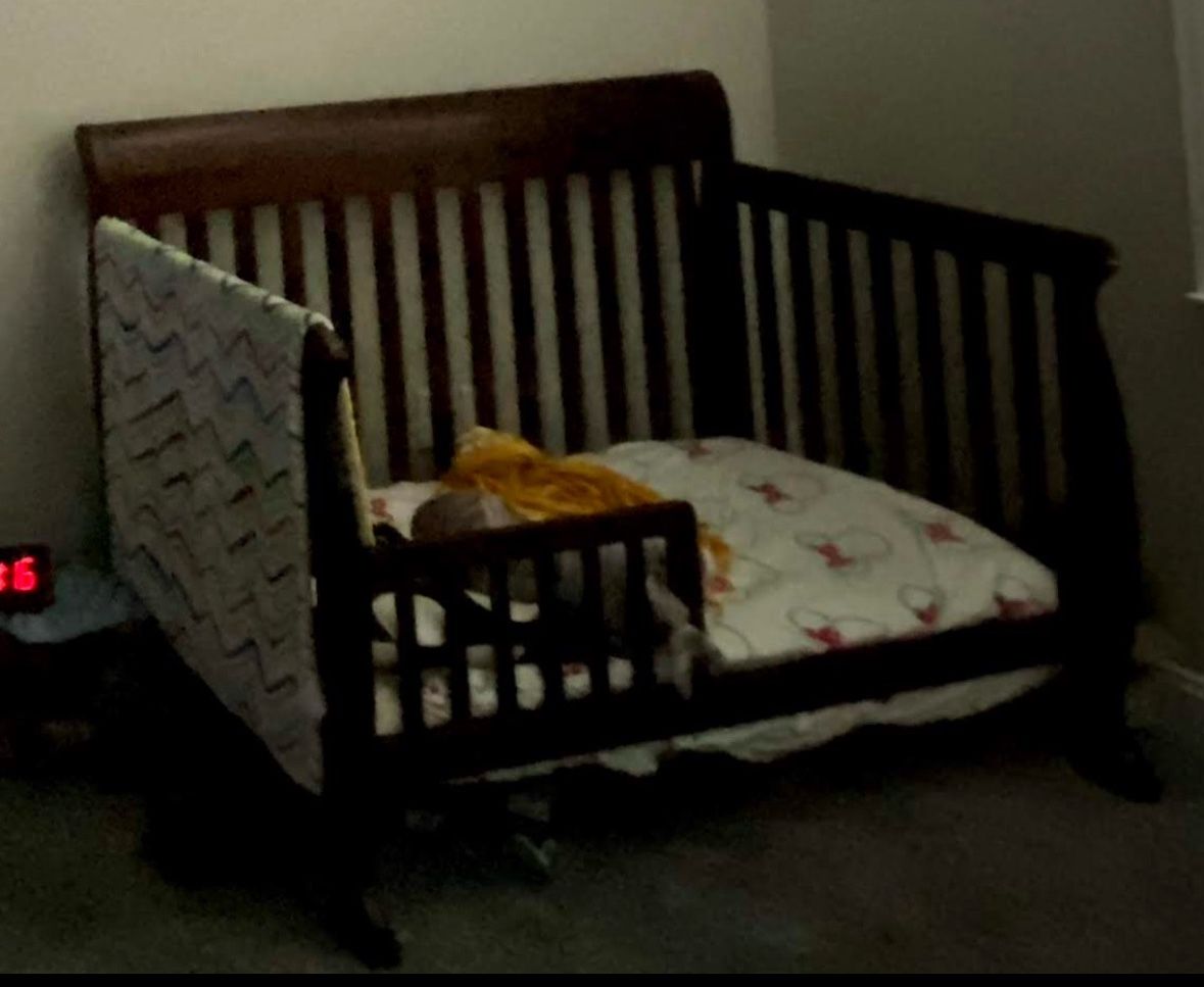 Convertible Crib and Changing Table FREE