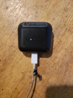 Skullcandy Earbuds