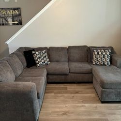 Sectional Couch 