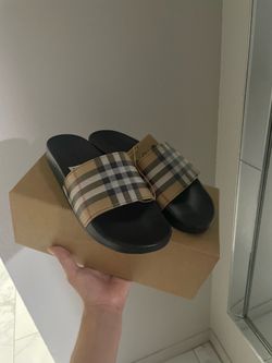 Burberry slides