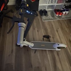 Segway MAX G30LP Electric Scooter