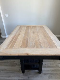 Kitchen table with 5 chairs