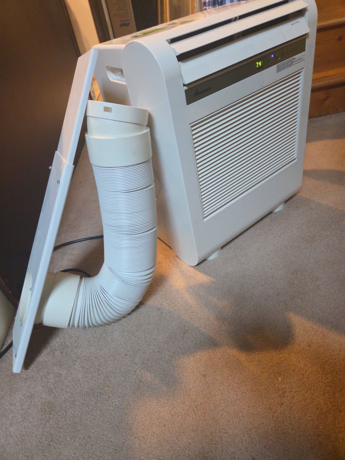 Amana 8000 BTU Portable Air Conditioner, White