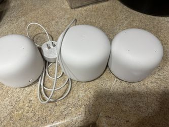 Google - Nest Wifi - Mesh Router (AC2200)