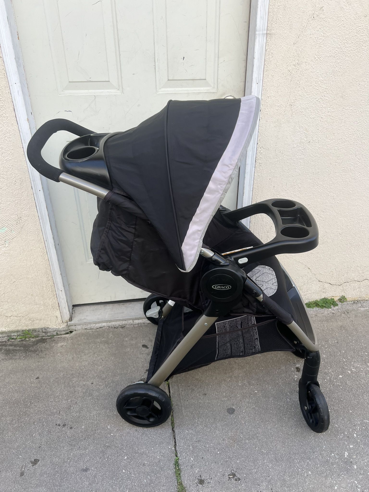 GRACO STROLLER