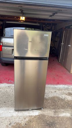 Small Refrigerator