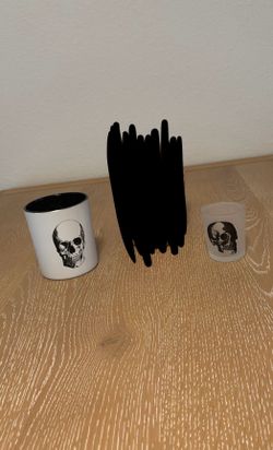 Halloween skull decor