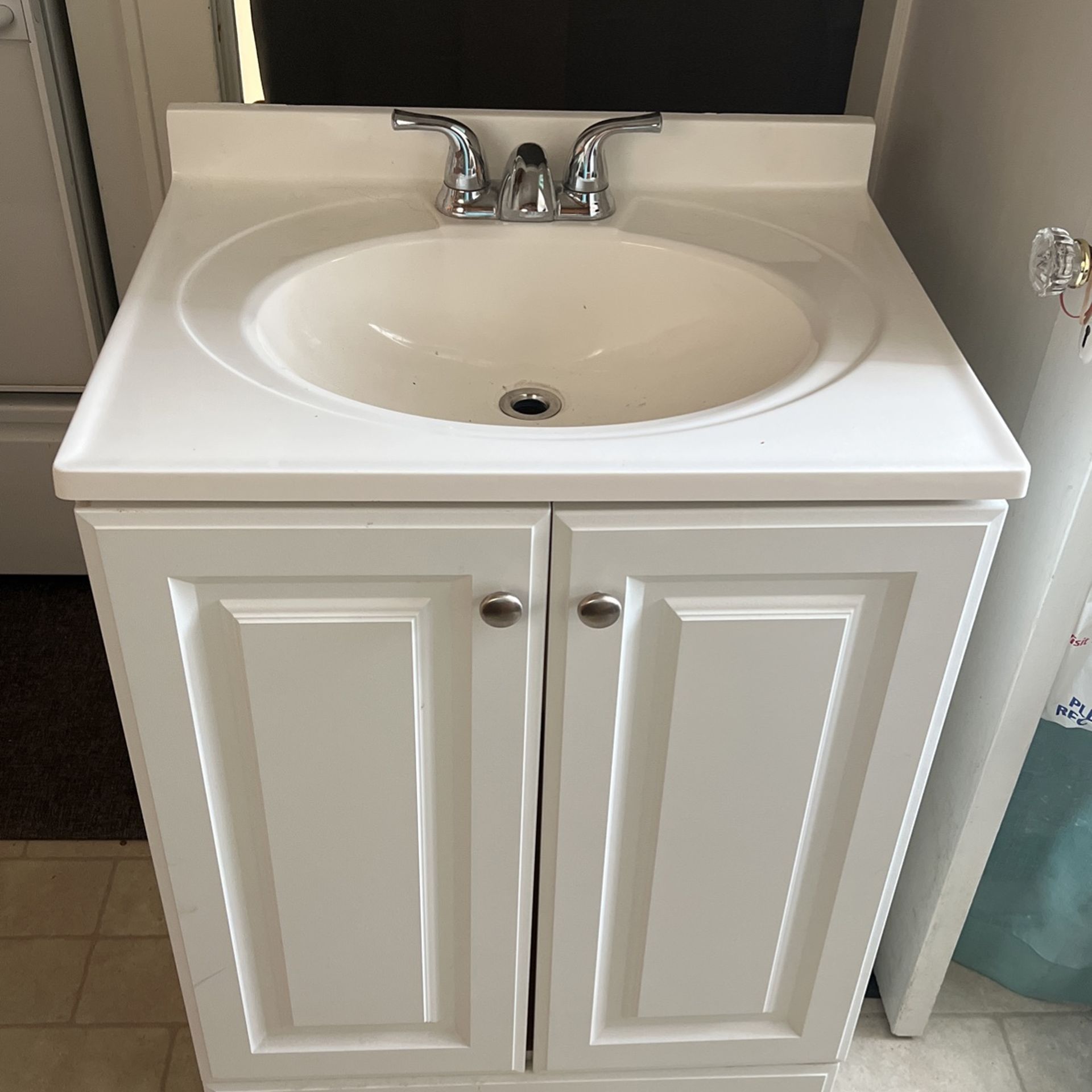 Bathroom Vanity With Sink And Faucet
