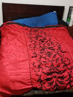 Queen bed set