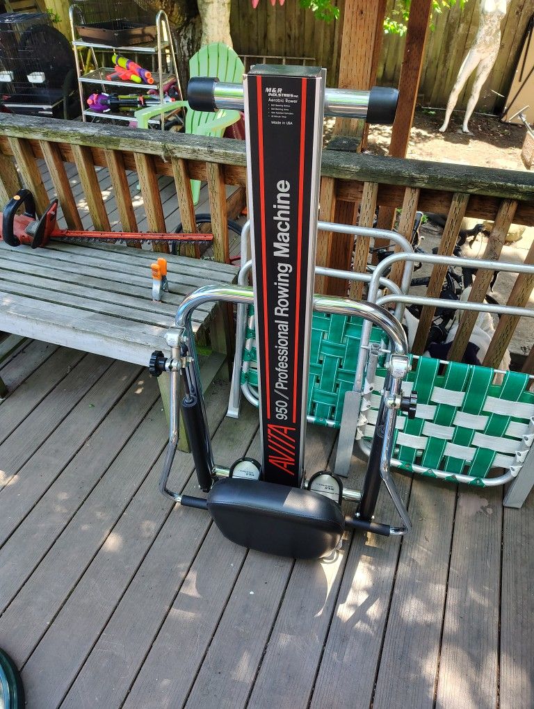 Avita 950 Professional Rowing Machine Exercise Equipment