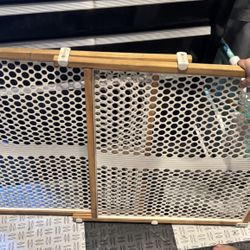 Pet/baby Gate