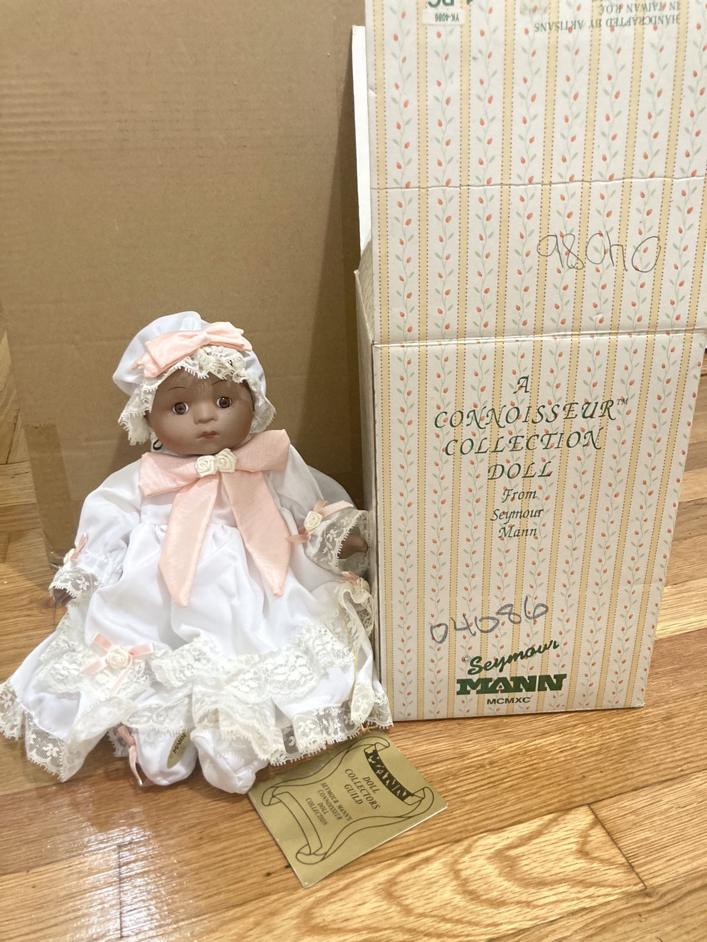 RARE TANSY A Connoisseur Collection Doll Porcelain Seymour MANN Baby Girl