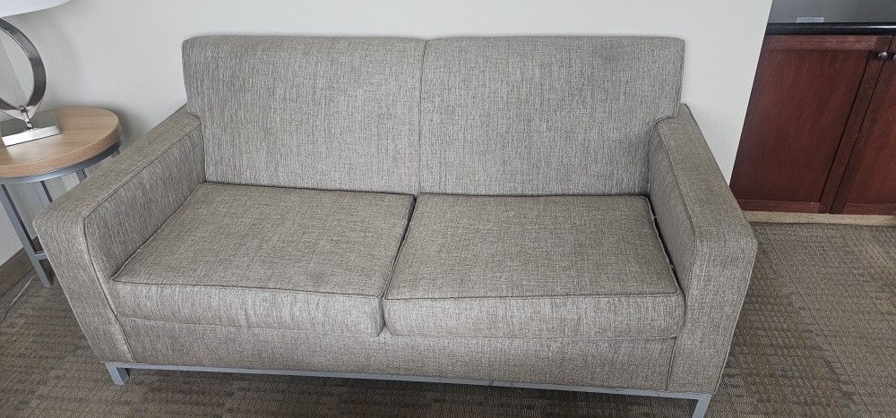 Pull Out Couch