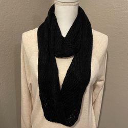 Infinity scarf