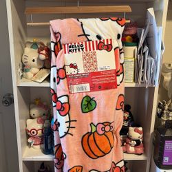 Hello Kitty Blanket