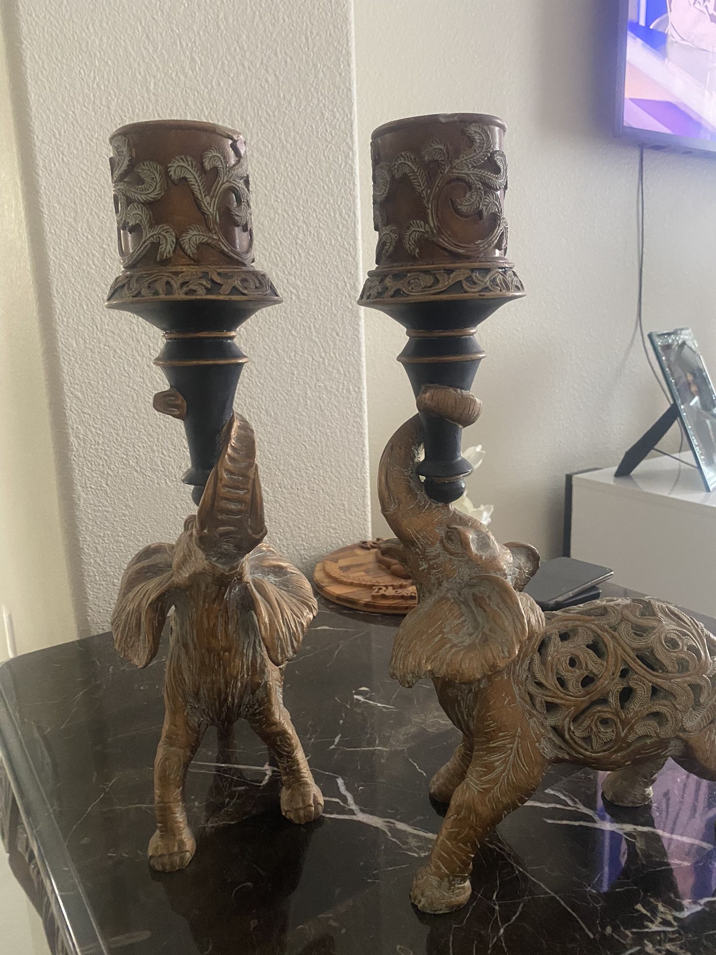 Elephant Candle Holder With Candle