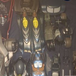 Mcfarlane 7" 1/10 Batmobile Lot Of 13