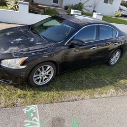 2010 Nissan Maxima