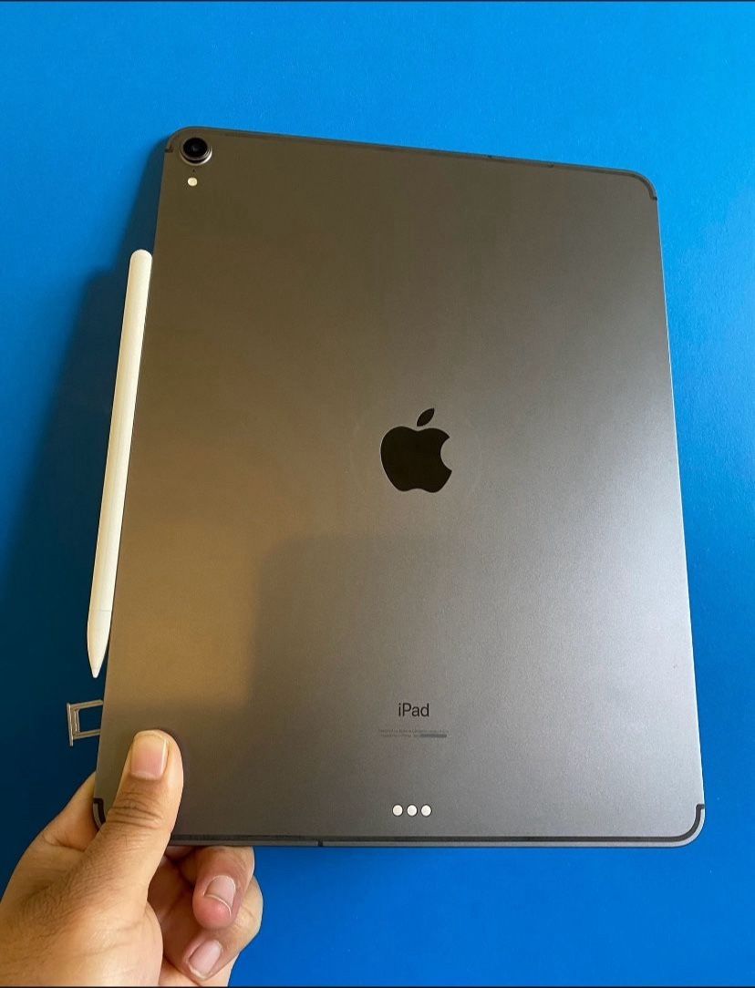 Apple IPad Pro 12.9” 3rd Generation (Face ID/Liquid Retina Display) 256GB WiFi + cellular (Unlocked) with keyboard, Pen & Accessories,All Products : American Fashion Style Bags On Sale