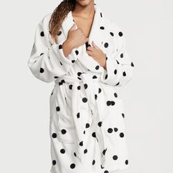 Mid Victoria’s Secret Robe Size M/L (NIP)