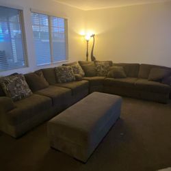 Sectional Sofa 