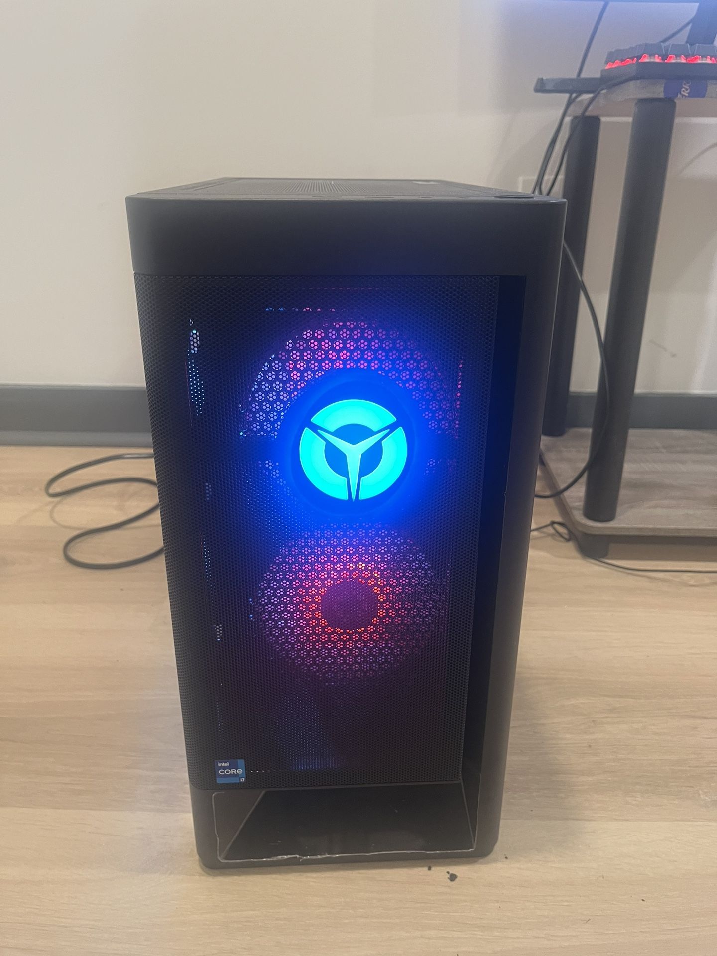 Legion Gaming Pc 850 Obo