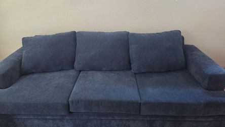 Living spaces sofa