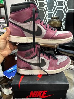 Men’s Nike $100 each