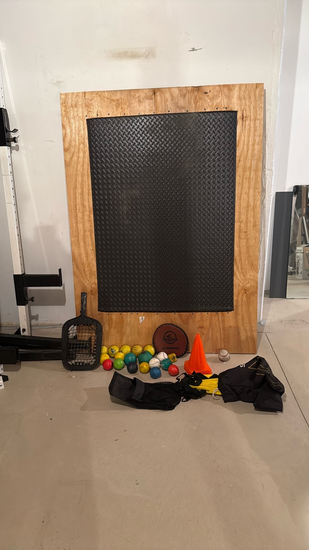 Baseball 3/4 Inch Metal Back Frame For Weighted Ball Throwing 