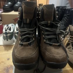 New Never Worn Denali Work Boots Size 10