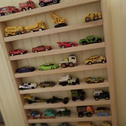 33, Assorted Minature Matchbox Cars