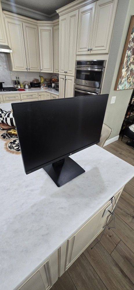 HP 23.8" Monitor