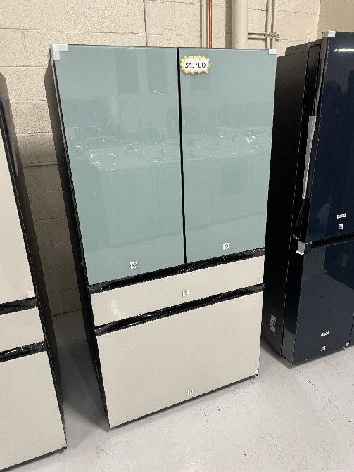 Bespoke Glass 4 Door Fridge NEW Secret Water & Ice Inside